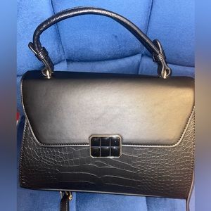 🌟Vegan Top Handle Bag & Crossbody✨HOST PICK🌟🎉